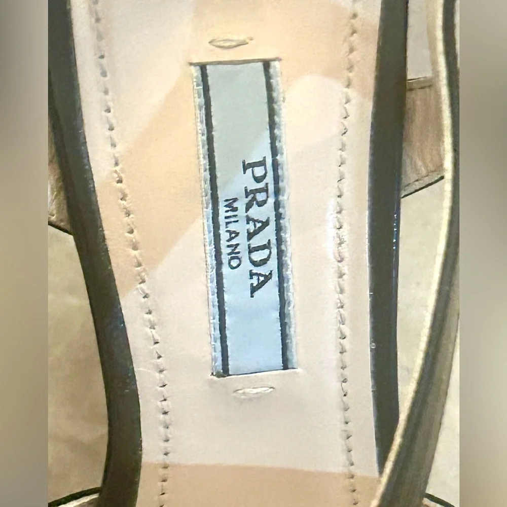 Prada  ⭐️Black Strappy Patent leather Heels 7.5 - Picture 5 of 16